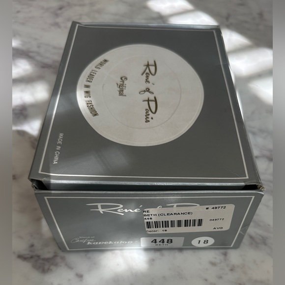 Rare Vintage Rene Of Paris Wig #448 BETH Color: 18 - Picture 11 of 12